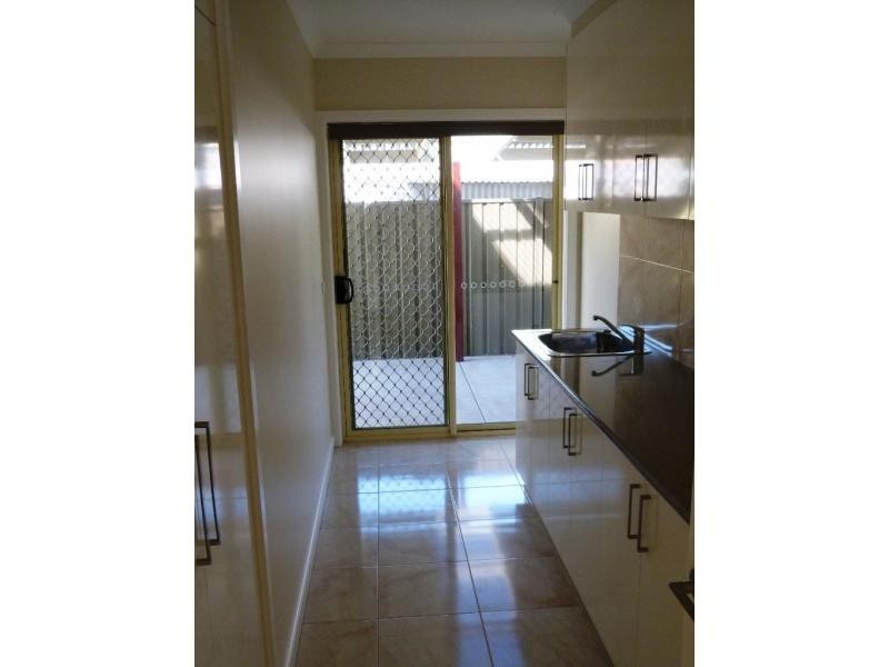 Unit 3/2 Meadows Avenue, Benalla VIC 3672