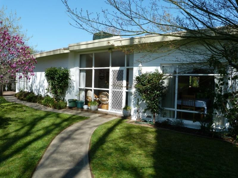 102 Arundel Street, Benalla VIC 3672