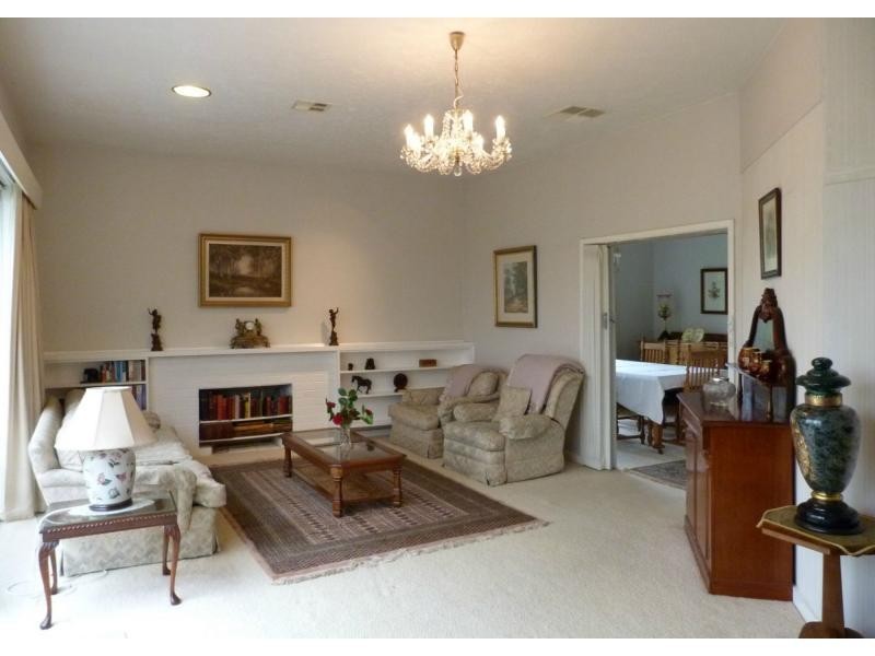 102 Arundel Street, Benalla VIC 3672