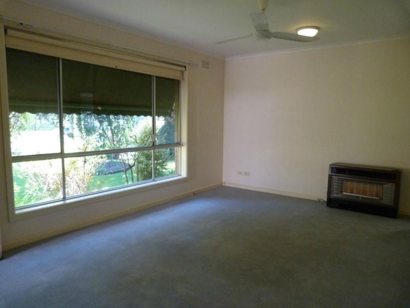 5 Psaltis Parade, Benalla VIC 3672