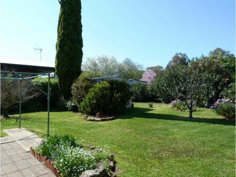 5 Psaltis Parade, Benalla VIC 3672