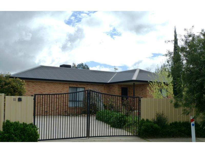 11 Robinson Court, Benalla VIC 3672