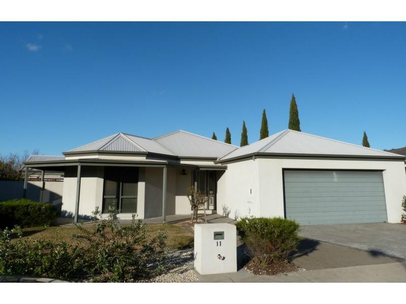 11 Monash Drive, Benalla VIC 3672