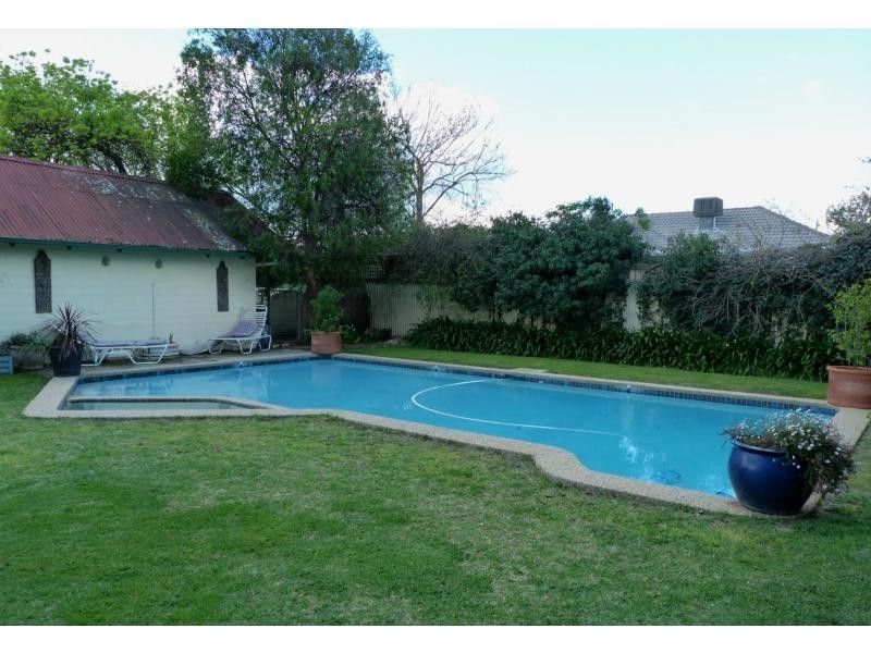 27 Barkly Street, Benalla VIC 3672