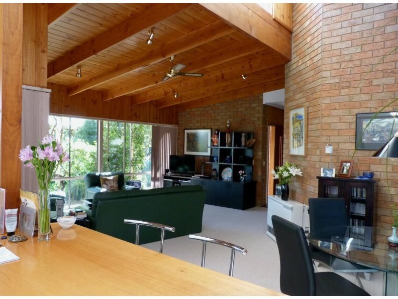 16 McConnan Street, Benalla VIC 3672