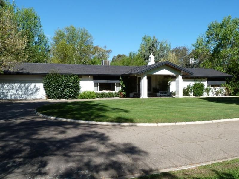 1 Cowan Street, Benalla VIC 3672