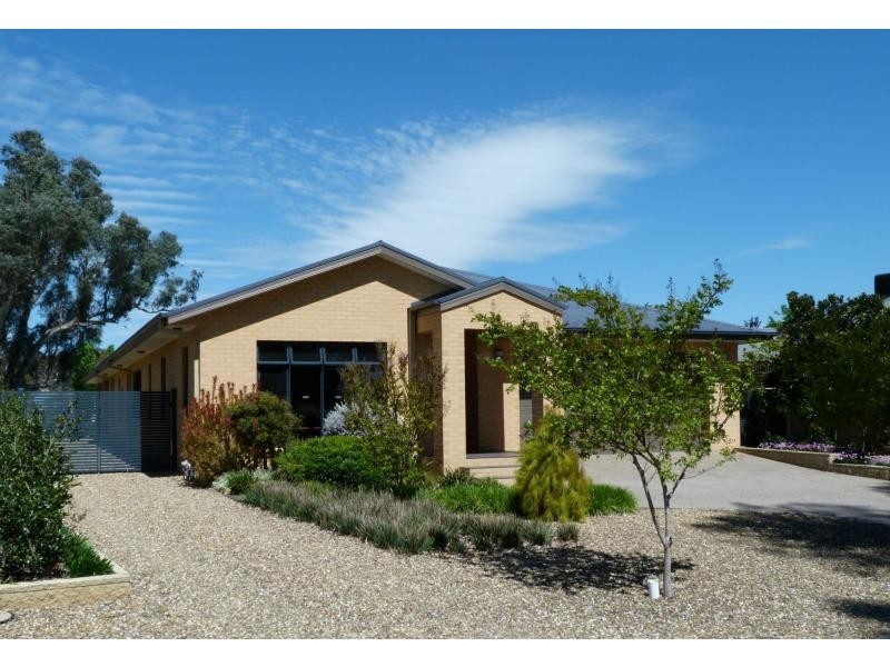 20 River Gum Avenue, Benalla VIC 3672