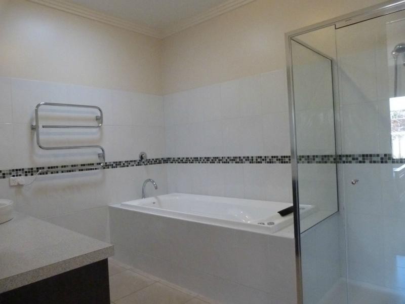 20 River Gum Avenue, Benalla VIC 3672