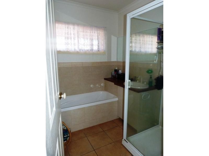 Unit 3/12 George Say Court, Benalla VIC 3672