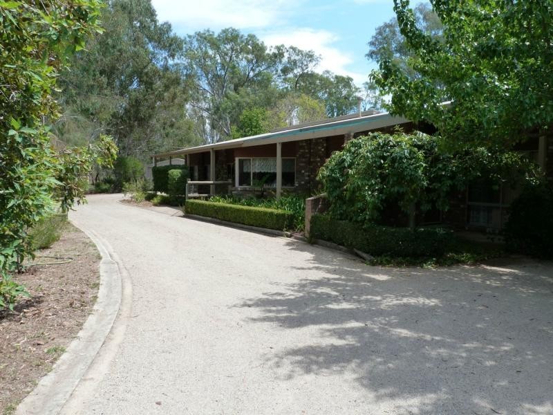 8 Noarana Drive, Benalla VIC 3672