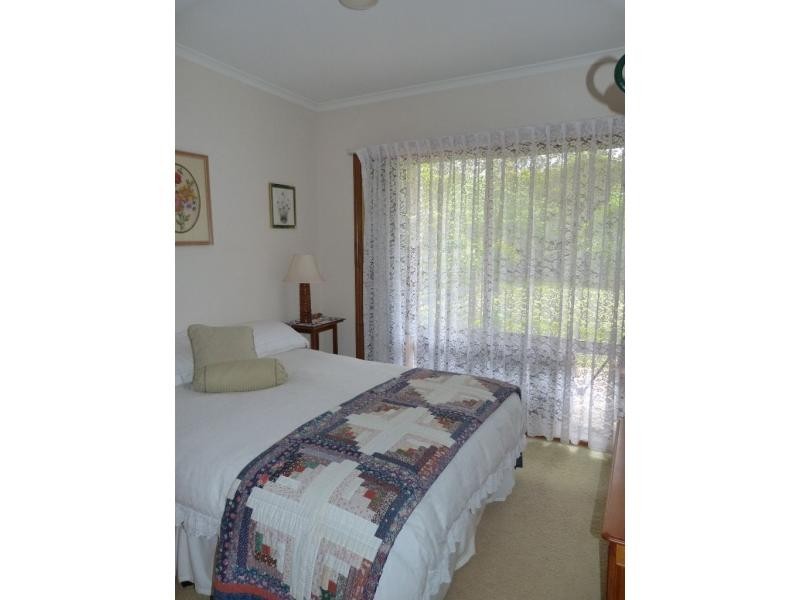 8 Noarana Drive, Benalla VIC 3672