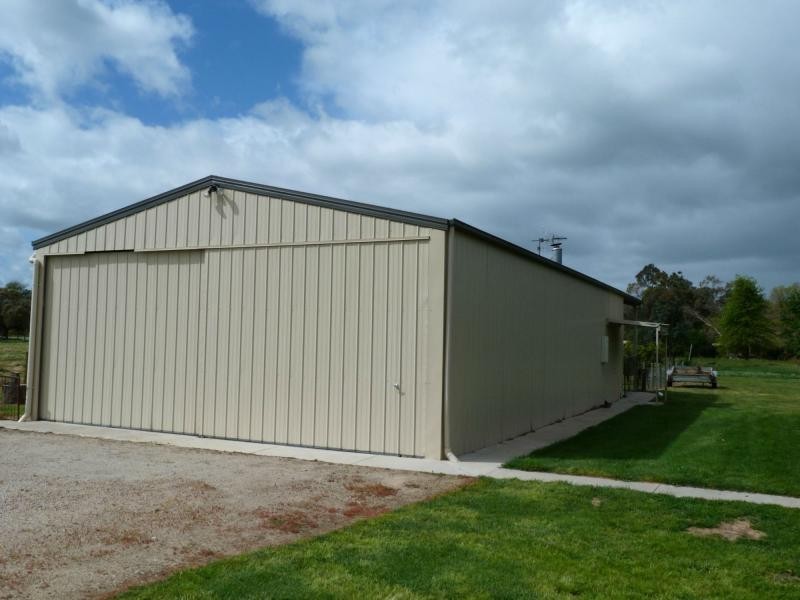 81 Willis Little Drive, Benalla VIC 3672