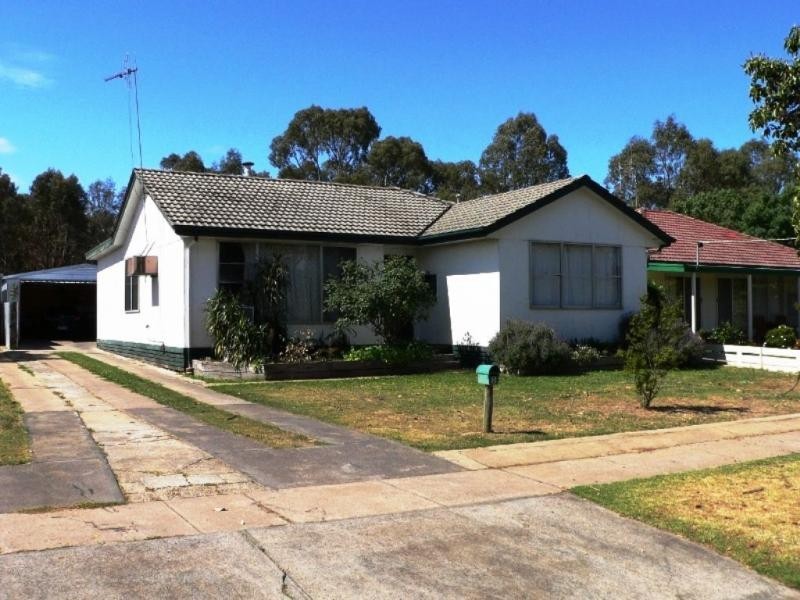 8 Harold Street, Benalla VIC 3672