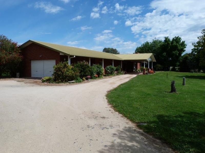 57 Kealy Road, Benalla VIC 3672