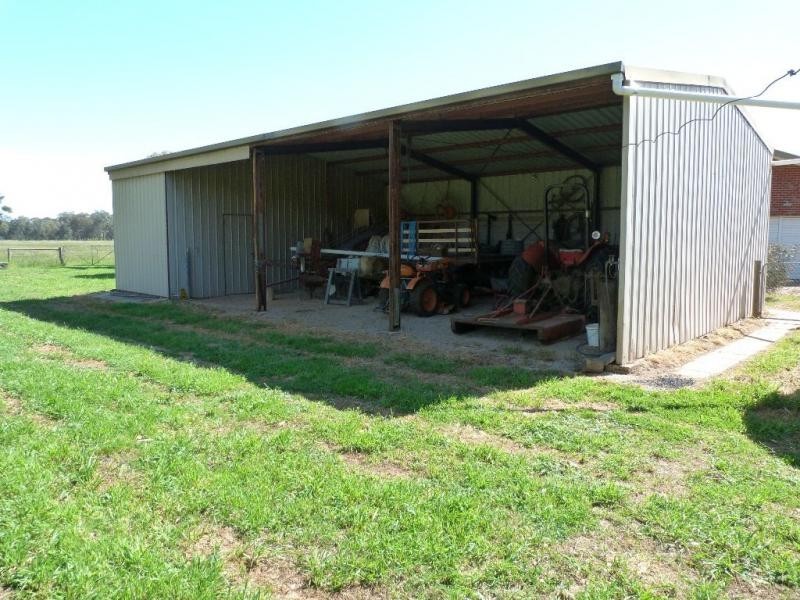 57 Kealy Road, Benalla VIC 3672