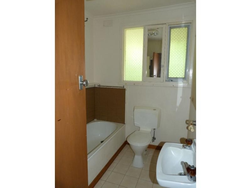 56 Benson Street, Benalla VIC 3672