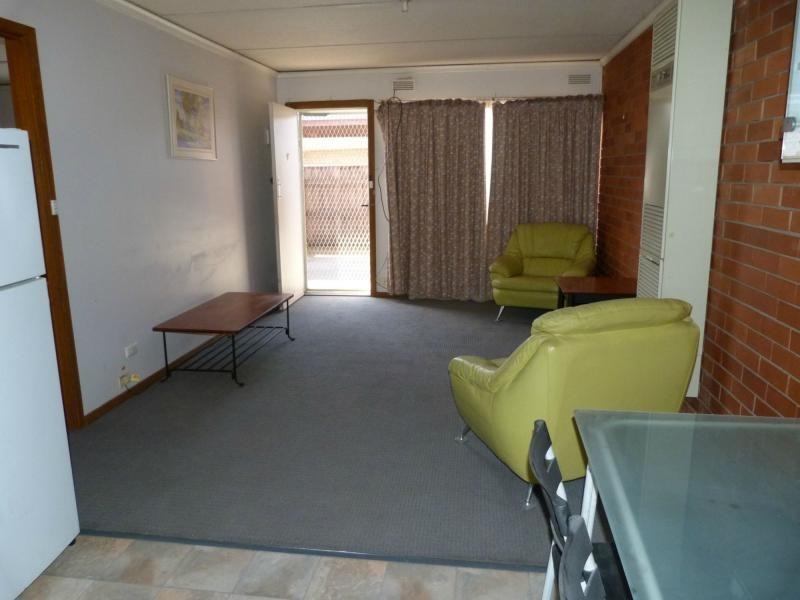 Unit 3/5 Helms Court, Benalla VIC 3672