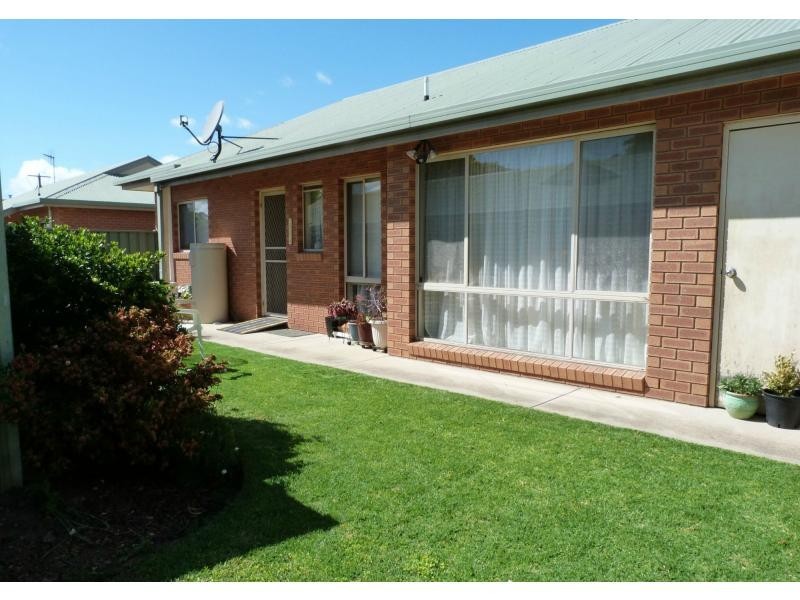 1/148 Waller Street, Benalla VIC 3672