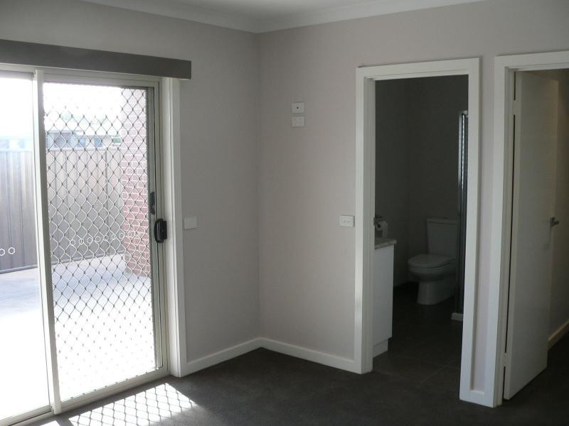 6 Carlyle Street, Benalla VIC 3672