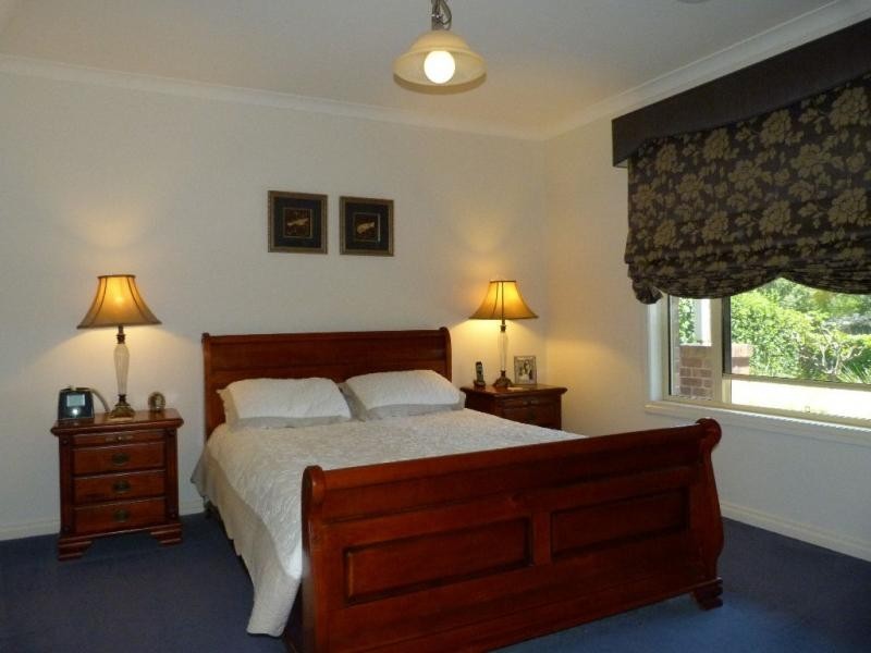 19 Olivers Road, Benalla VIC 3672