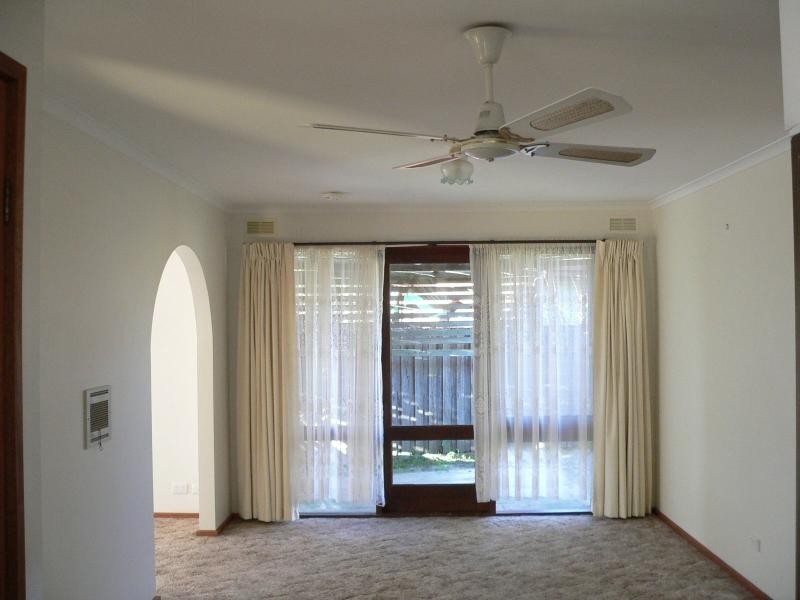 6 Hakea Court, Benalla VIC 3672