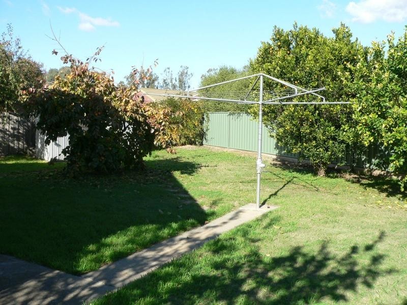 6 Hakea Court, Benalla VIC 3672