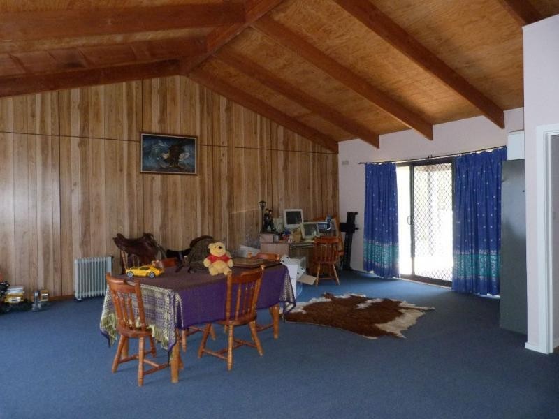 137 Tulley Road, Lima East VIC 3673