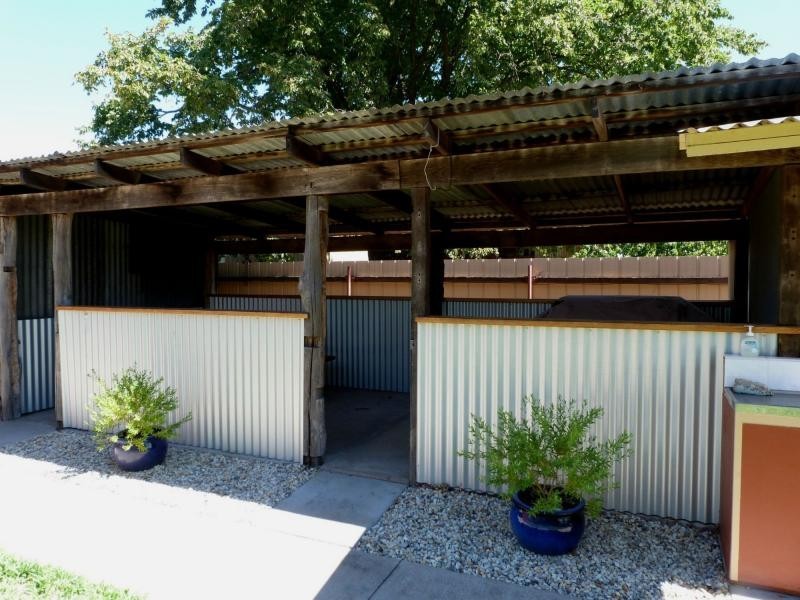 4 Byrne Street, Benalla VIC 3672