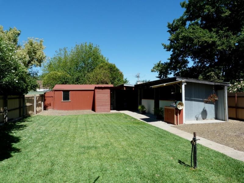 4 Byrne Street, Benalla VIC 3672