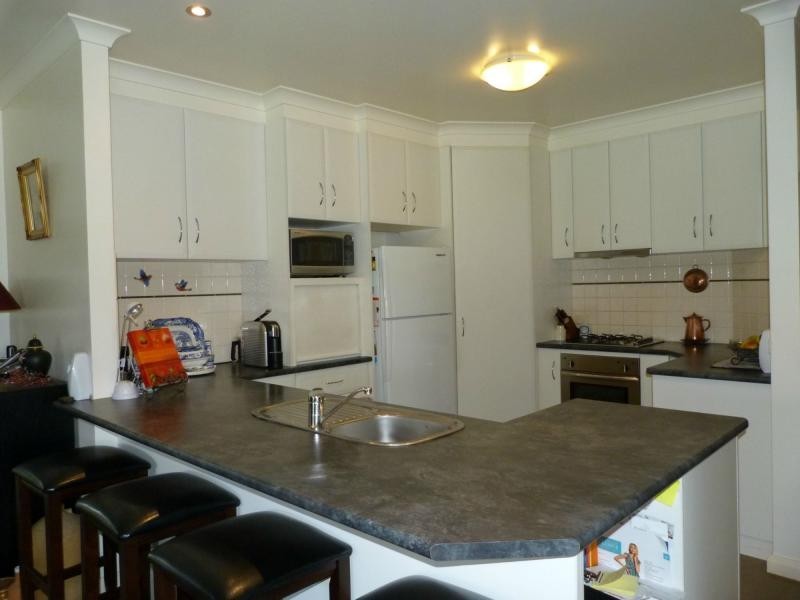 30 Kilfeera Road, Benalla VIC 3672