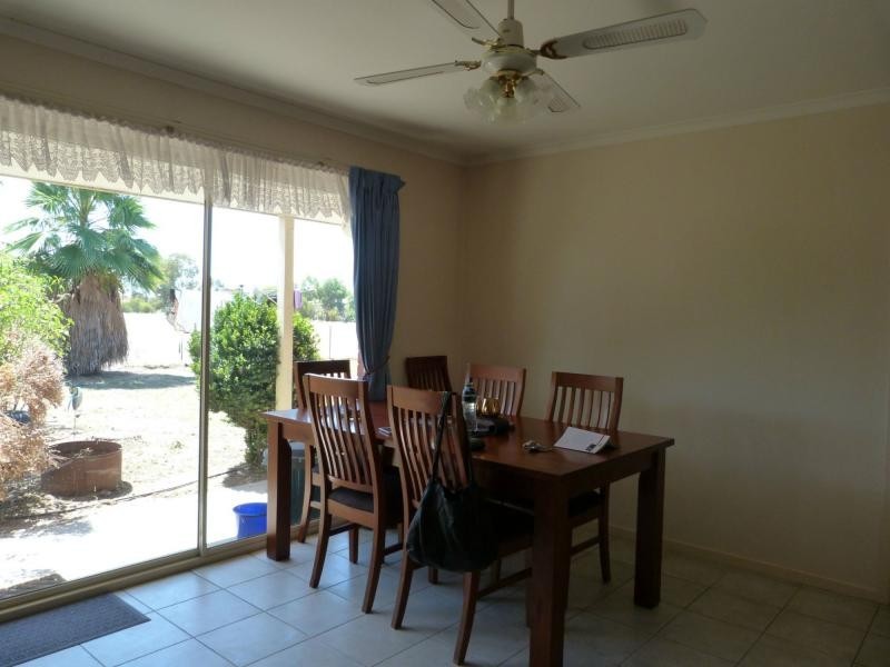 74 Willis Little Drive, Benalla VIC 3672