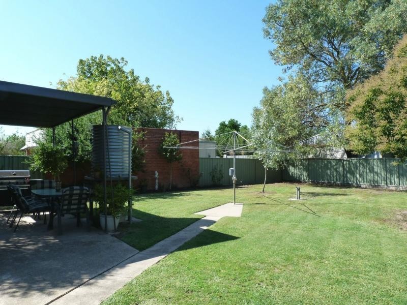 10 Melrose Street, Benalla VIC 3672