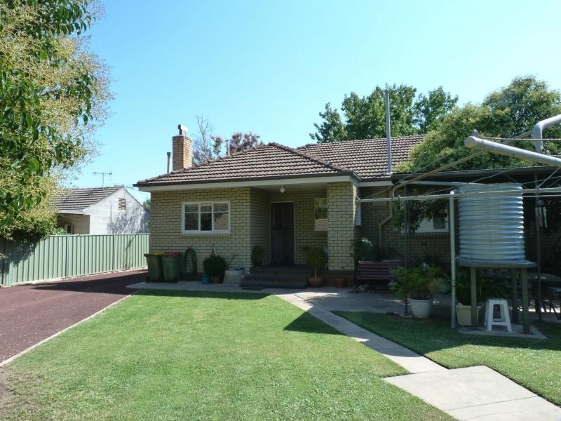 10 Melrose Street, Benalla VIC 3672