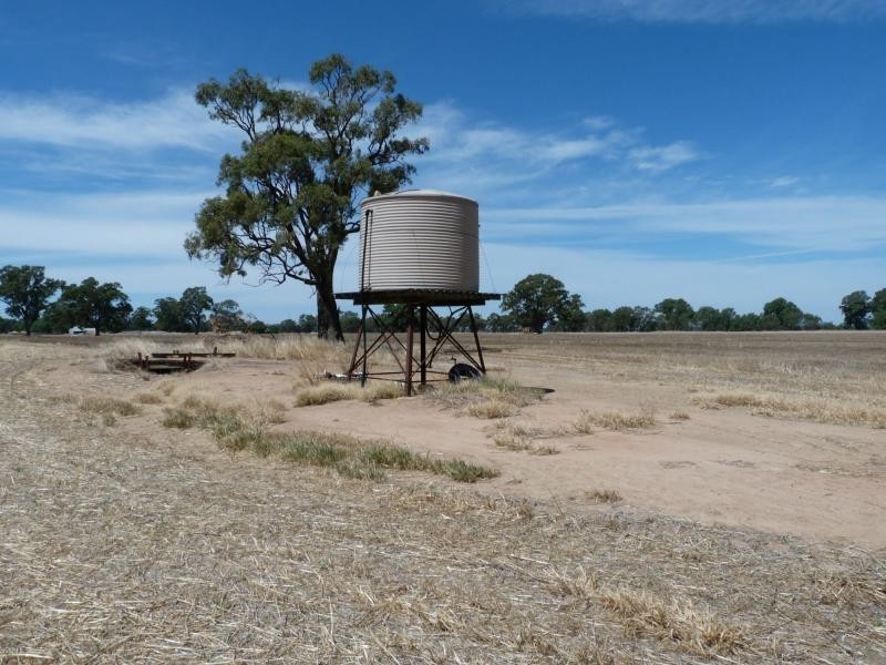 2547 Benalla Tocumwall Road, Yundool VIC 3727