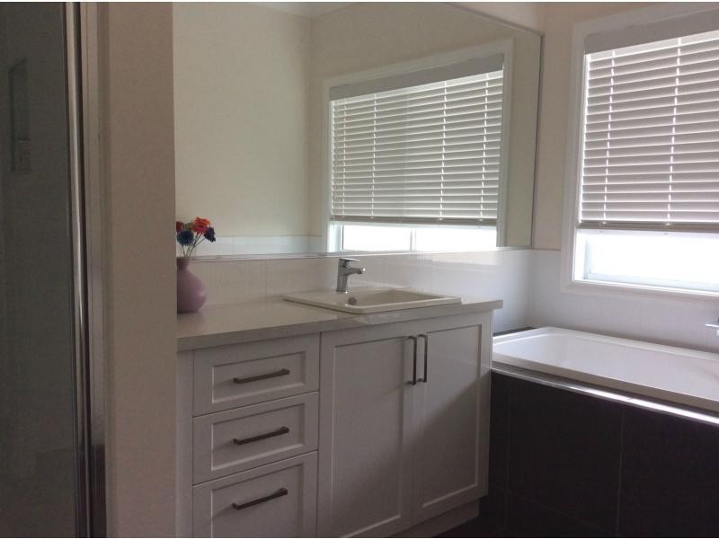 25 Ironbark Drive, Benalla VIC 3672