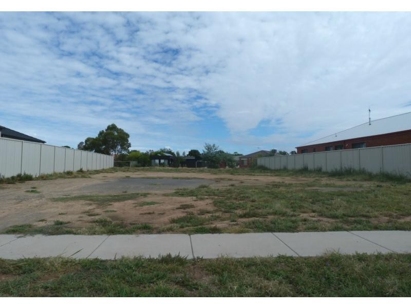 22 Ironbark Drive, Benalla VIC 3672