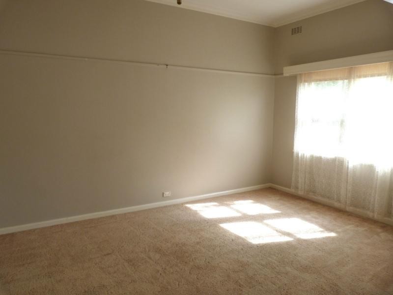 46 Riverview Road, Benalla VIC 3672