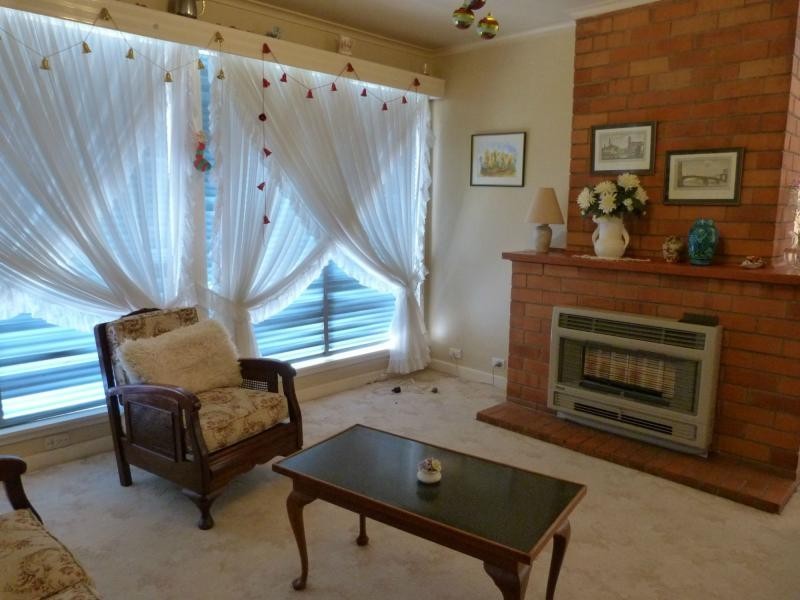 2 Ross Court, Benalla VIC 3672