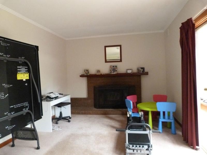 10 Quantrill Avenue, Benalla VIC 3672