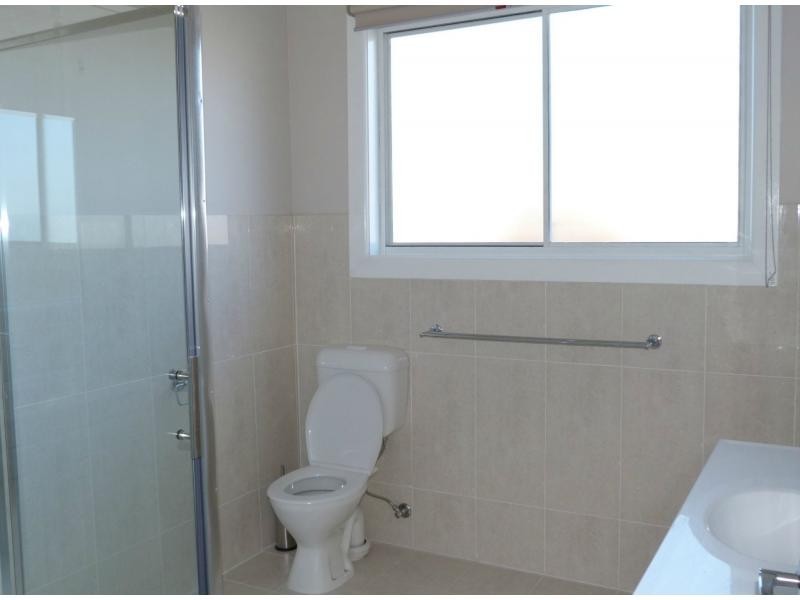 10 Tomkins Parade, Benalla VIC 3672