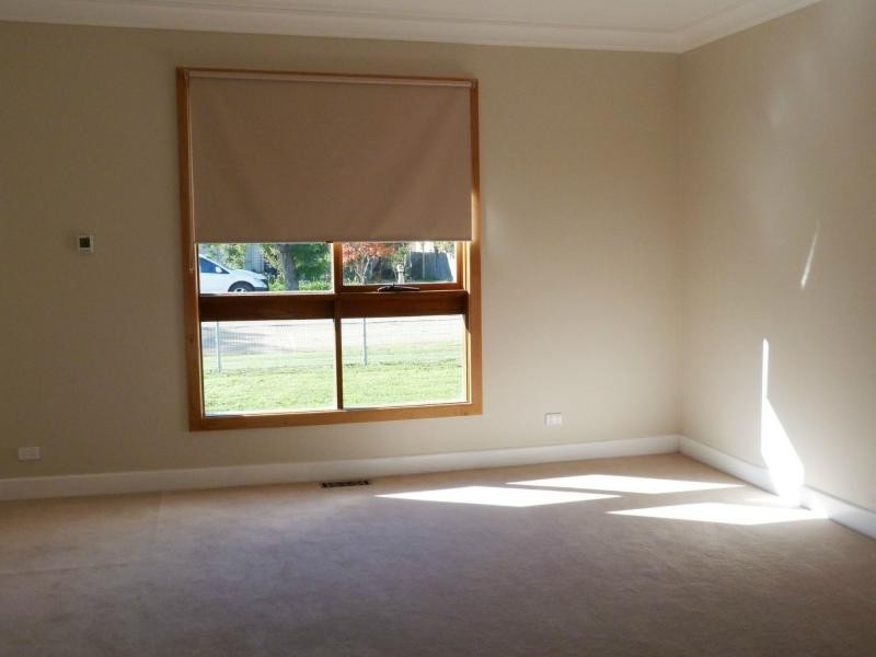 10 Tomkins Parade, Benalla VIC 3672