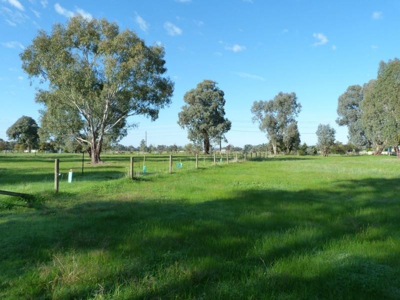 12 Kirkland Drive, Benalla VIC 3672