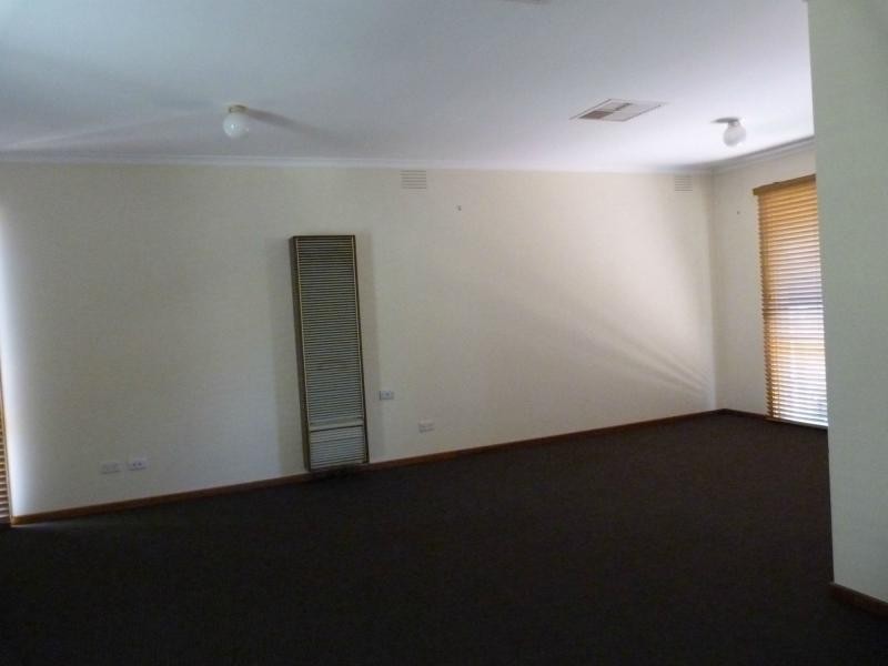 51 Waller Street, Benalla VIC 3672