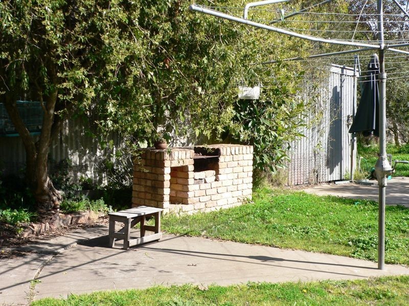 14 Dunlop Place, Benalla VIC 3672