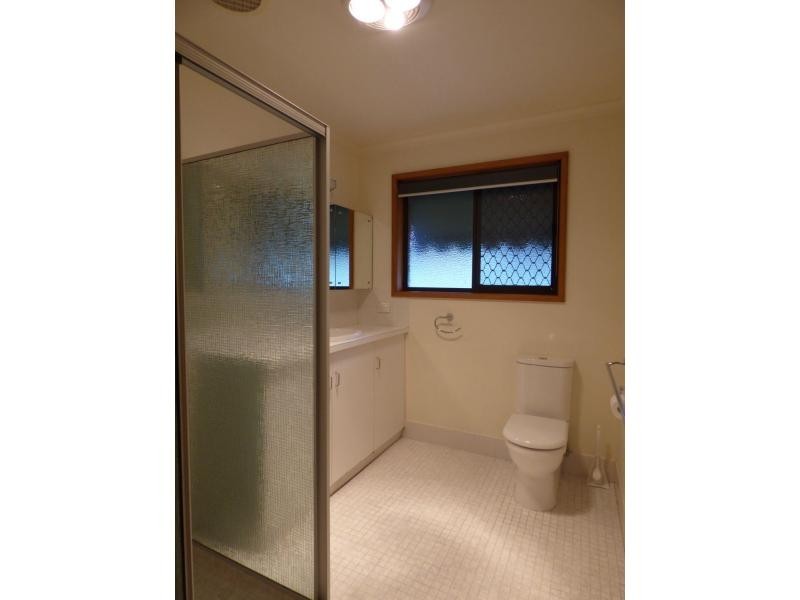 Unit 2/2 Benson Street, Benalla VIC 3672