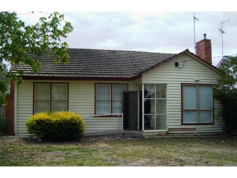 70 Thomas Street, Benalla VIC 3672