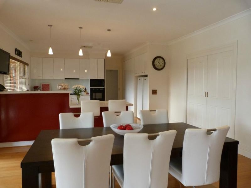 9 Shawbrook Avenue, Benalla VIC 3672