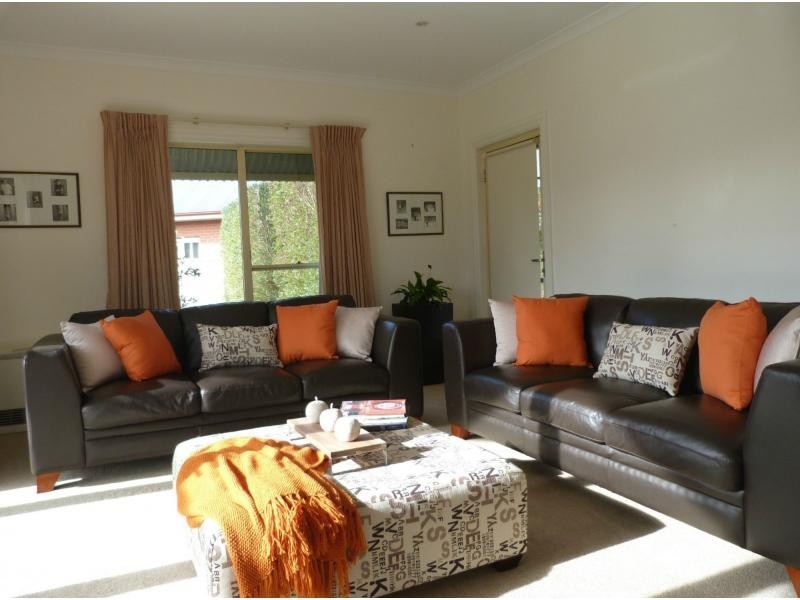 9 Shawbrook Avenue, Benalla VIC 3672