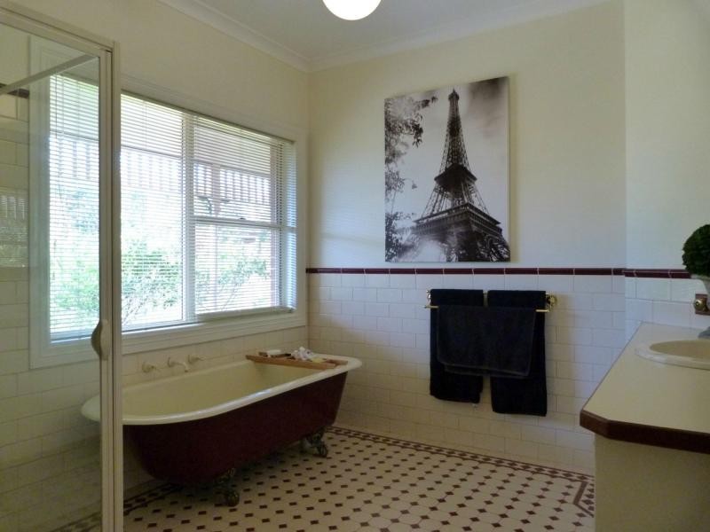 9 Shawbrook Avenue, Benalla VIC 3672