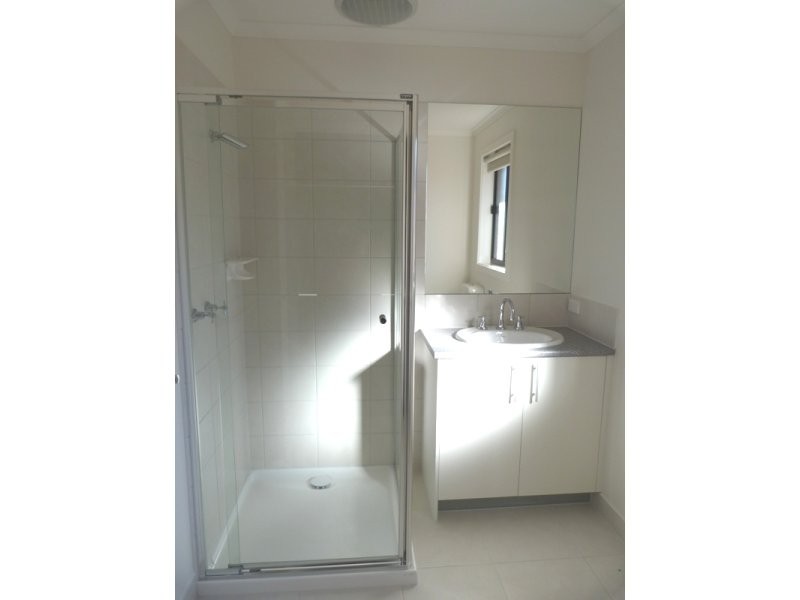 8/105 Bridge Street, Benalla VIC 3672